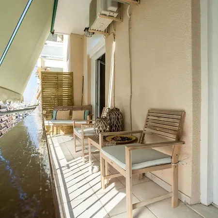 Athinas Apartment *